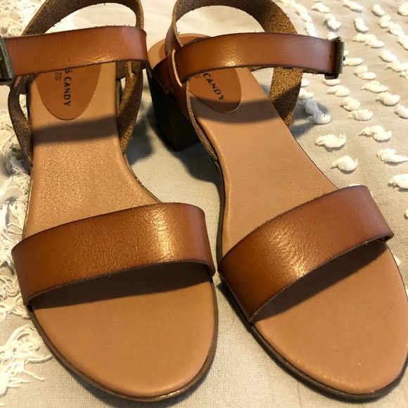 sandals - Picture 2 of 2